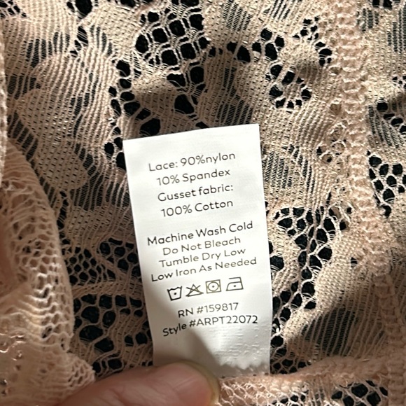 NWT Arula stretch lace cheeky panty, Arula size B - Picture 5 of 5
